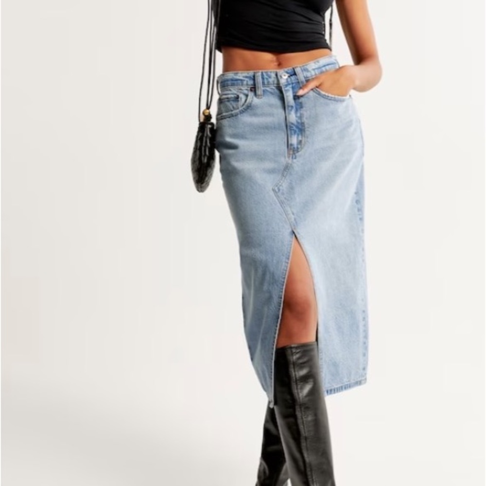 NWT Abercrombie Denim Midi Skirt